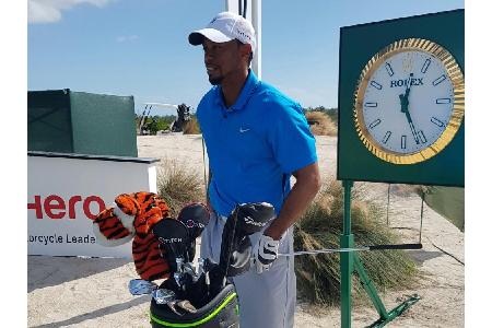 Tiger Woods bei Comeback mit 73er Runde Tiger Woods bei Comeback mit 73er Runde