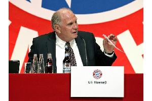 "Haifischbecken": Hoeneß hätte "kein Problem" mit Verkauf weiterer Klubanteile