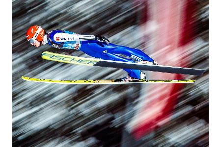 Freitag gewinnt Qualifikation in Wisla - Schlierenzauer mit mäßigem Comeback Freitag gewinnt Qualifikation in Wisla - Schlierenzauer mit mäßigem Comeback