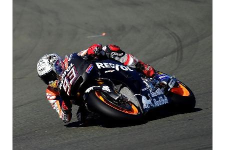 Weltmeister Márquez fährt mit MotoGP-Maschine Streif hinauf Weltmeister Márquez fährt mit MotoGP-Maschine Streif hinauf