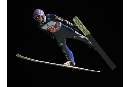 Wellinger fliegt in Wisla auf das Podest - Stoch siegt Wellinger fliegt in Wisla auf das Podest - Stoch siegt