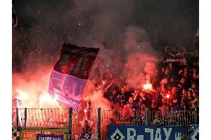 Fehlverhalten der Fans: HSV muss 45.000 Euro Strafe zahlen