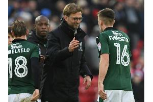 Entscheidungsspiel gegen Klopps Liverpool bringt Plymouth Geldsegen