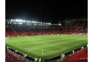 Manchester United baut Stadion behindertengerecht um