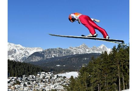 Kombination: Frenzel gewinnt Seefeld-Triple vor Rydzek Kombination: Frenzel gewinnt Seefeld-Triple vor Rydzek