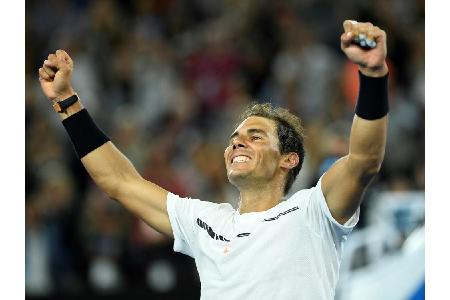 Nadal nach Fünfsatz-Krimi im Traumfinale gegen Federer Nadal nach Fünfsatz-Krimi im Traumfinale gegen Federer
