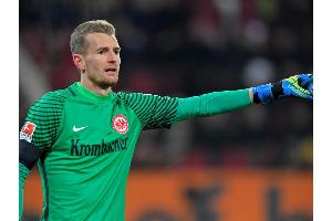 Hradecky sorgt für zweitschnellsten Platzverweis der BL-Geschichte