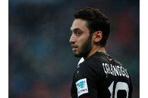 Bayer bespricht Folgen des Falls Calhanoglu am Montag