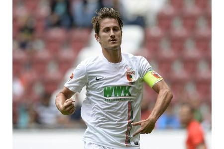Augsburg vor Darmstadt: Ausfälle drohen, Max und Stafylidis verlängern, Kapitän Verhaegh warnt Augsburg vor Darmstadt: Ausfälle drohen, Max und Stafylidis verlängern, Kapitän Verhaegh warnt