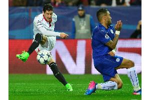 Ex-Schalker Escudero verlängert in Sevilla