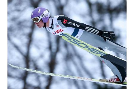 Wellinger überzeugt in Sapporo-Quailfikation - Peter Prevc mit Ausrufezeichen Wellinger überzeugt in Sapporo-Quailfikation - Peter Prevc mit Ausrufezeichen