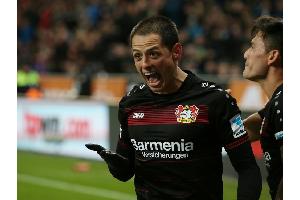 Erlösender Sieg: Bayer-Coach Schmidt kann durchatmen