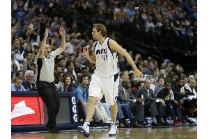 Basketball: Nowitzki und Schröder mit Pleiten - Zipser siegt