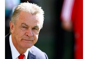 Hitzfeld: Lahm sollte zu Bayern zurückkehren