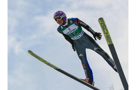 Wellinger fliegt in Oberstdorf auf Platz zwei - Kraft siegt Wellinger fliegt in Oberstdorf auf Platz zwei - Kraft siegt
