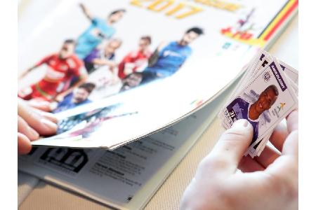 Panini-Album zum Rekordpreis von mehr als 12.000 Euro versteigert Panini-Album zum Rekordpreis von mehr als 12.000 Euro versteigert