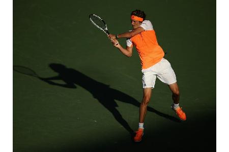 Miami: Zverev gewinnt Tiebreak-Krimi gegen Isner Miami: Zverev gewinnt Tiebreak-Krimi gegen Isner