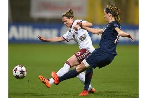 Bayern-Frauen hoffen auf Hoeneß, die "Wölfinnen" auf ein Wunder