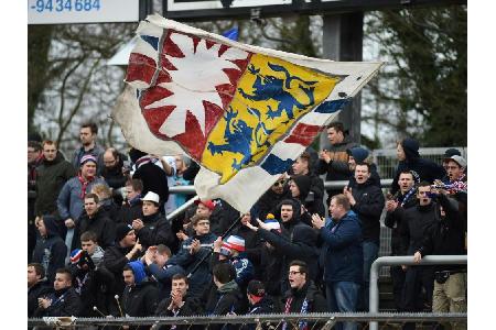 3. Liga: Kiel verpasst Sprung auf Platz drei - Zwei Platzverweise für Lotte 3. Liga: Kiel verpasst Sprung auf Platz drei - Zwei Platzverweise für Lotte