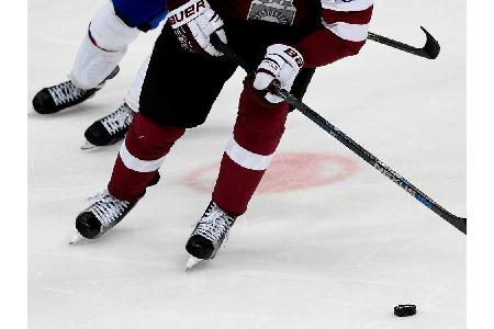 Eishockey-Weltrekord: Spiel in Norwegen nach 217 Minuten entschieden Eishockey-Weltrekord: Spiel in Norwegen nach 217 Minuten entschieden