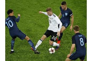DFB-Elf: Debütant Werner erleidet Muskelfaserriss
