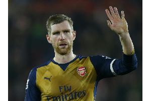 Mertesacker sehnt Comeback beim FC Arsenal herbei