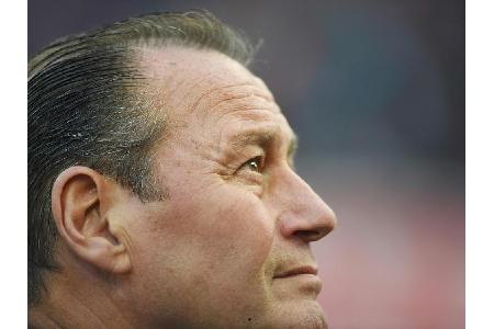 Schalke: Stevens nimmt Weinzierl und Heidel in Schutz Schalke: Stevens nimmt Weinzierl und Heidel in Schutz