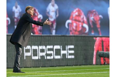 Jonker mit Respekt ins Heimdebüt gegen Darmstadt - Wolfsburg in Jubiläumstrikots Jonker mit Respekt ins Heimdebüt gegen Darmstadt - Wolfsburg in Jubiläumstrikots