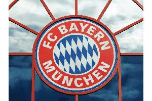 Bayern in Geldrangliste Vierter - ManU neuer Krösus
