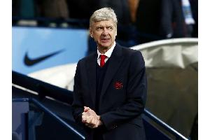 Arsenal-Boss Keswick: "Wenger hat Vertrag"