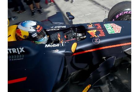Getriebewechsel: Ricciardo auf Startplatz 15 zurückversetzt Getriebewechsel: Ricciardo auf Startplatz 15 zurückversetzt