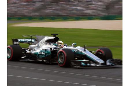 Hamilton bleibt am Start vor Vettel Hamilton bleibt am Start vor Vettel