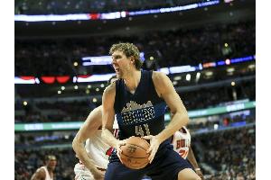 "Sagenhaft": Nowitzki führt Mavericks zum Sieg