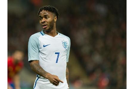 England gegen Deutschland womöglich ohne Sterling - Jones verletzt England gegen Deutschland womöglich ohne Sterling - Jones verletzt
