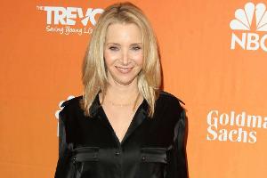 Lisa Kudrow: "Ich fühle mich wie ein Berg neben Courteney und Jennifer"