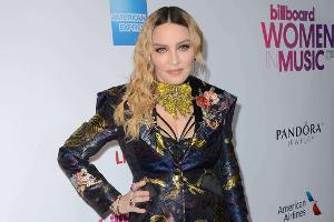 Madonna: Geht sie noch einmal hinter die Kamera?