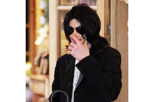 Wegen Missbrauchsvorwürfen: London entfernt Michael-Jackson-Plakate