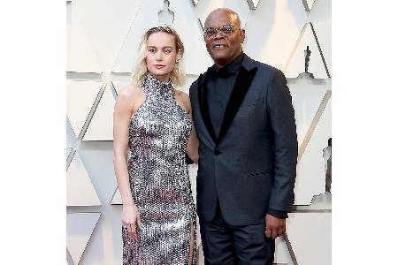 Brie Larson & Samuel L. Jackson Brie Larson & Samuel L. Jackson
