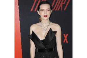 Bella Thorne: Haare färben mit Bier