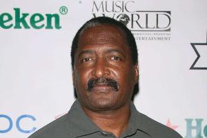 Mathew Knowles plant Destiny's Child Musical