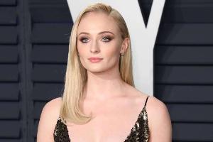 'Game of Thrones'-Star Sophie Turner: Öffentliche Kritik führte zu Depressionen