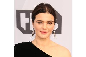 Rachel Weisz: Wie kann ich Nicholas Hoult denn erst nehmen?