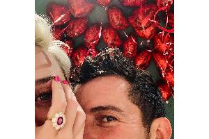 Glückliche Katy Perry: Verlobung mit Orlando Bloom am Valentinstag