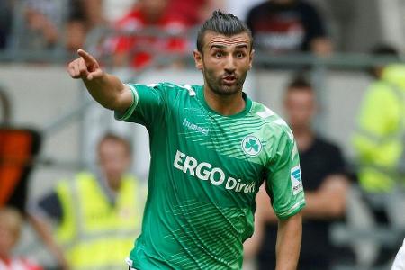 2. Liga: Fürth verlängert mit Torjäger Dursun 2. Liga: Fürth verlängert mit Torjäger Dursun