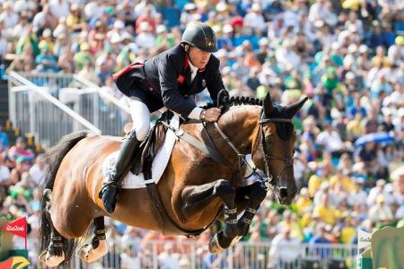 Springreiten: Olympiasieger Skelton beendet seine Karriere Springreiten: Olympiasieger Skelton beendet seine Karriere