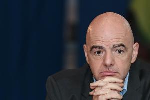 FIFA-Boss Infantino: "Dumme" Rivalität mit UEFA vorbei