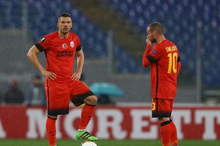 Podolski verliert Istanbuler Derby mit Galatasaray Podolski verliert Istanbuler Derby mit Galatasaray