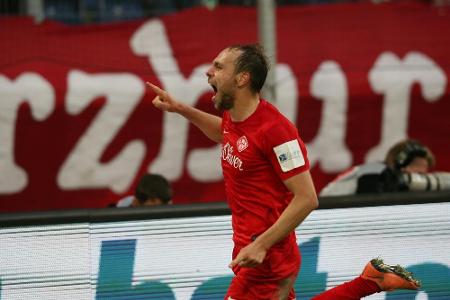 Würzburg verspielt Heimsieg durch spätes Eigentor Würzburg verspielt Heimsieg durch spätes Eigentor