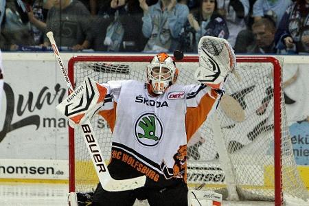 DEL: Straubing holt Goalie Vogl aus Wolfsburg DEL: Straubing holt Goalie Vogl aus Wolfsburg