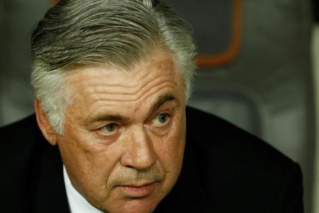 Bayern mit fünf Änderungen gegenüber Real-Spiel Bayern mit fünf Änderungen gegenüber Real-Spiel